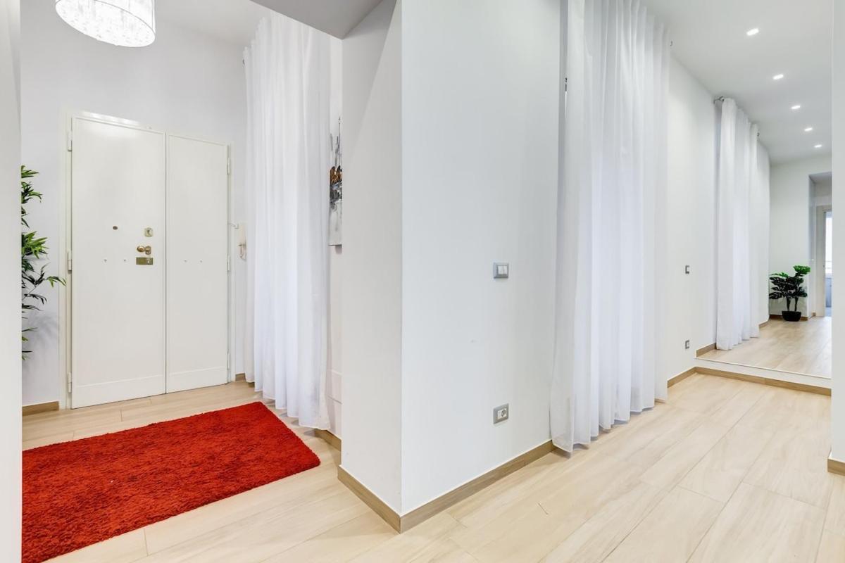 Vatican Brothers Apartment *