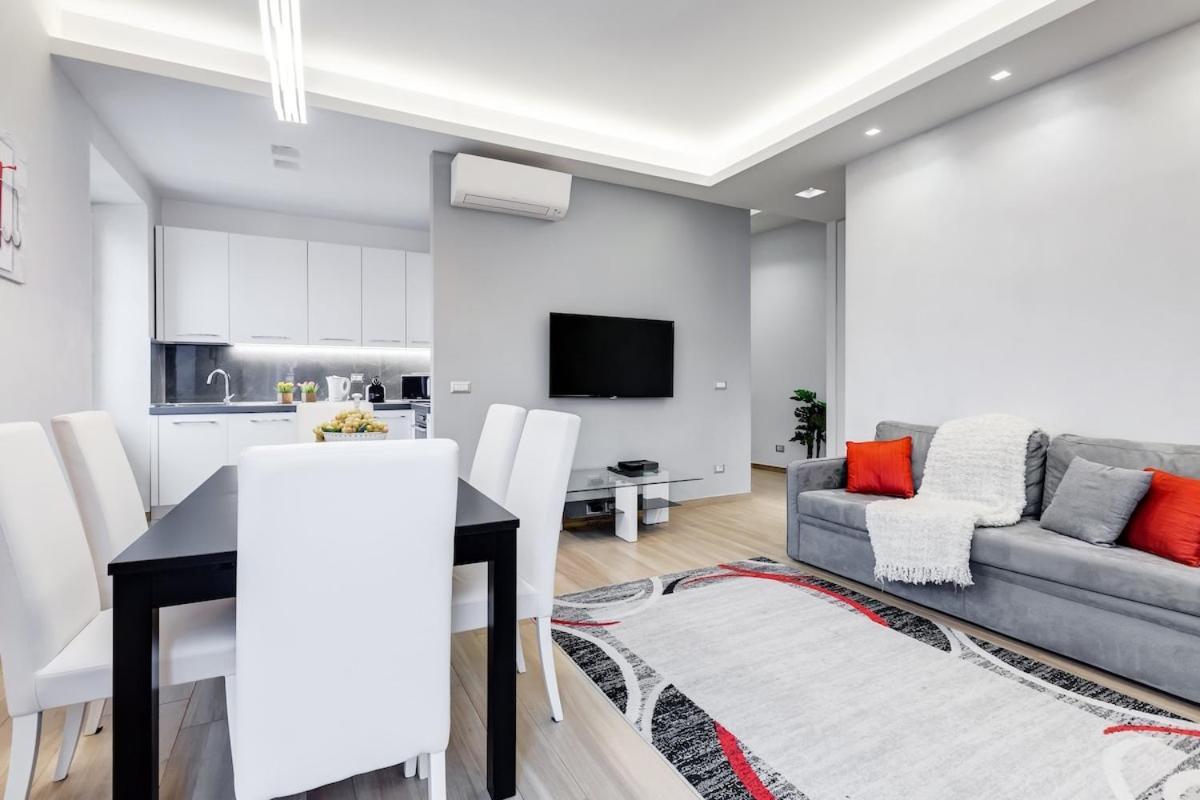 Apartment Vatican Brothers
